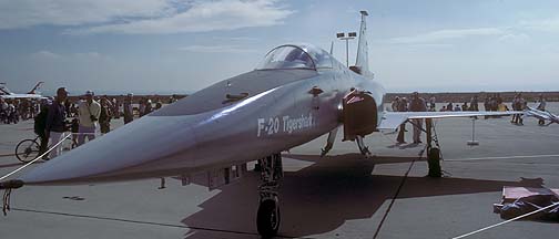 Northrop F-20 Tigershark 82-0062 at Edwards Air Force Base on October 30, 1983